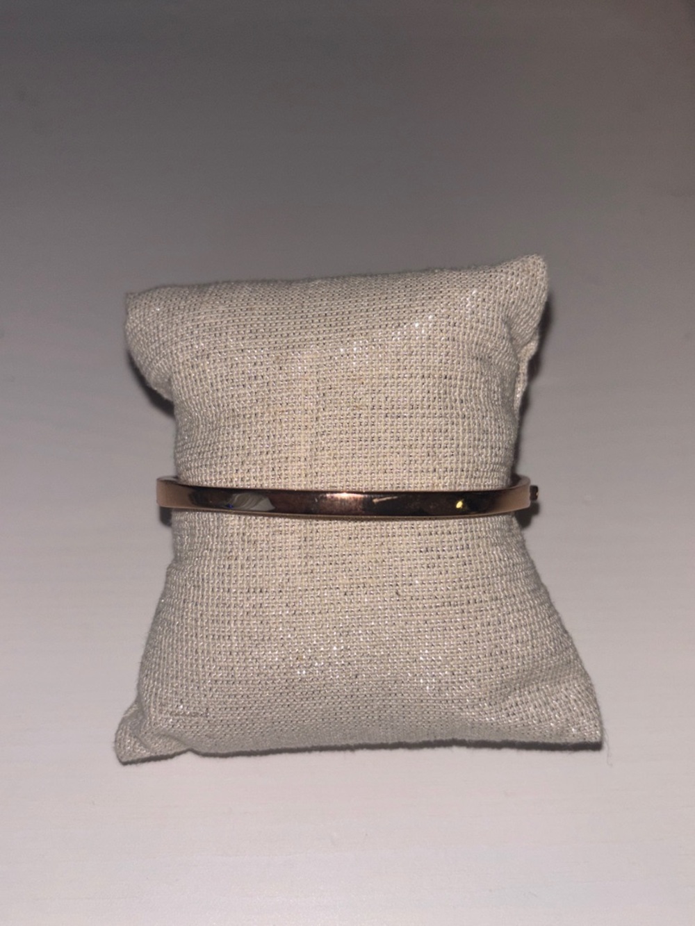kate spade rose gold bow bangle bracelet - Picture 2 of 6